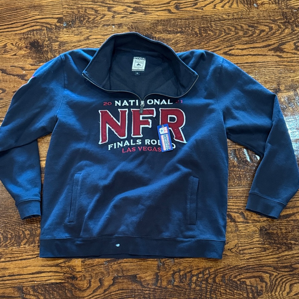 Navy NFR Finals Rodeo Pullover
Brand new never worn